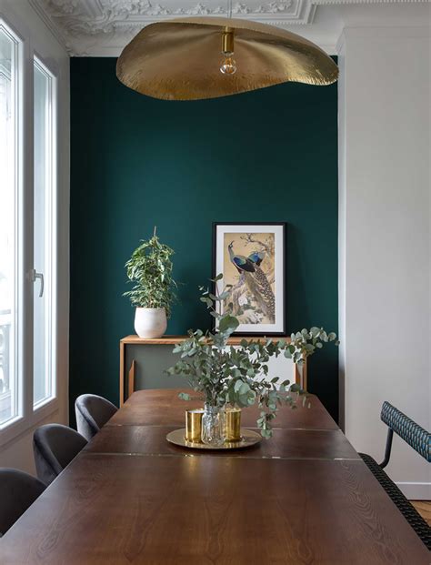 Accent Walls Are Cool Again And Heres How To Get Them Right Green