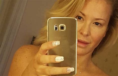 Anastacias Nude Selfie After Twice Beating Breast Cancer
