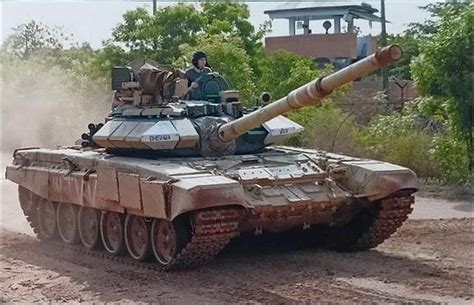 First Pictures Of Indian Modernized T 90s Bhishma Mbt Main Battle Tank