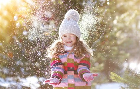 Wallpaper Winter Snow Joy Smile Hat Child Hands Jacket Girl