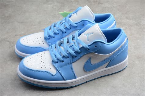 Leaving the hardwood for the tropics, nike jordan exudes an air of cali cool by adding a palm tree pattern across the uppers of this air jordan 1 low. New Nike Air Jordan 1 Low UNC University Blue White AJ1 ...