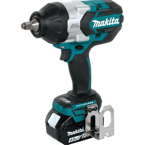 Makita 18v Cordless Impact Wrench Review Xwt08m Lxt Inside Tool