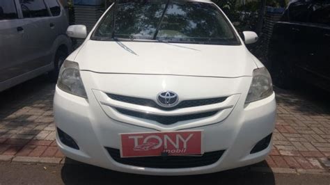 Harga toyota land cruiser 2021 mulai dari rp 2,22 billion. Toyota Vios Putih - Jual Beli Mobil Bekas Murah 11/2020 ...