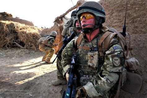 A Soldier From 1 Royal Irish On Patrol In Afghanistan Flickr