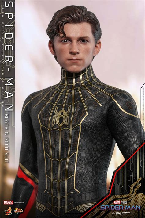 See Tom Hollands New Black Gold Spider Man Costume For No Way Home