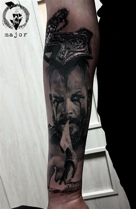 Sammlung von andreas oeltjen • zuletzt aktualisiert: Extream realistisches Wikingertattoo als Halfsleeve Tattoo ...