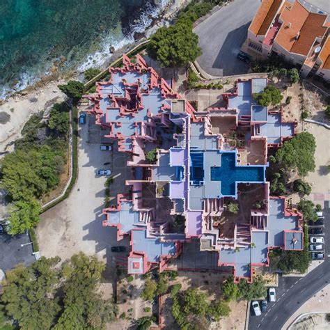 Please add uuuur country code or area code. La Muralla Roja | www.cabrera.photo "Within the context of ...