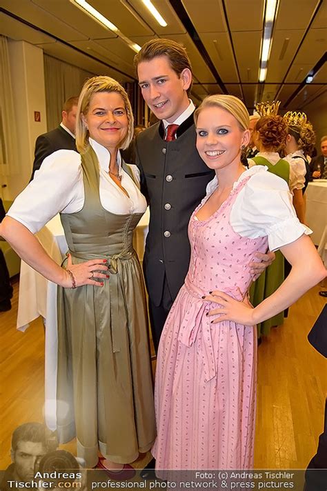 20.03.2019 · die freundin von sebastian kurz scheut das rampenlicht. FOTOS Bauernbundball Austria Center - Sa 12.01.2013 - 51 ...