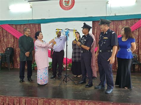 Lagu jom ke sekolah sk bayan baru. PELANCARAN PROGRAM JOM KE SEKOLAH, BERSAMA PPS DAN PIBG ...