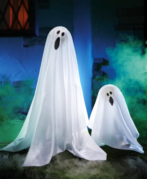 40 Funny And Scary Halloween Ghost Decorations Ideas