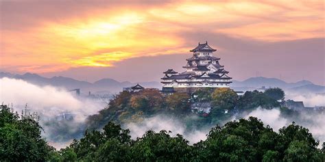 The Finest Castle In All Of Japan Himeji Castle