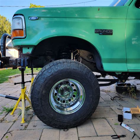 Front wheel bearing noise with new bearings | Bronco Forum - Full Size