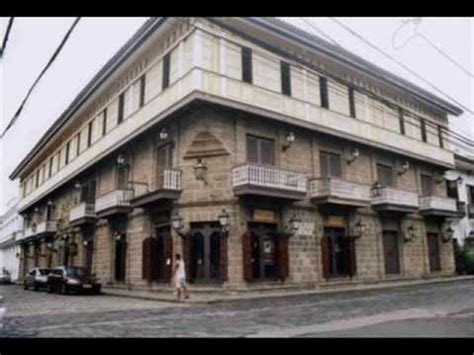 3 young filipino architects(architectural group) to watch out for. UST ARKI ar4 Philippine Architecture Evolution - YouTube
