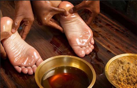 Padaabhyanga Foot Massage Kerala Paramparia Ayurvetha