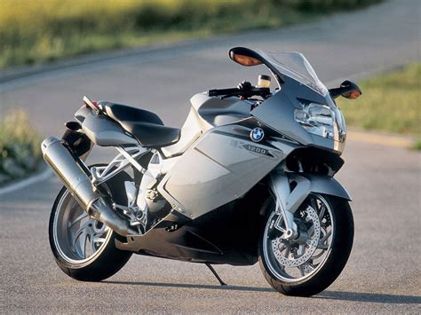 They scream of freedom from the daily drone, giving you a means of kickstarting your boring commute. HD Wallpapers: BMW K1200S Wallpapers