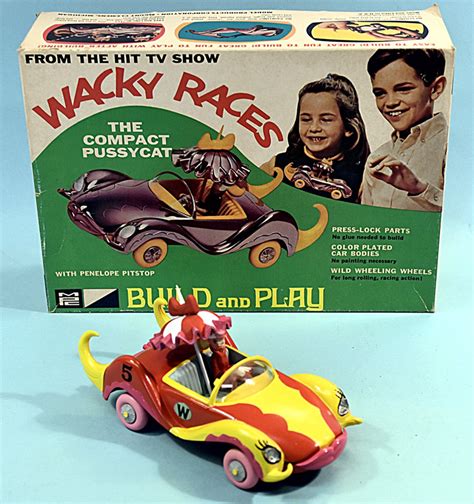 Wacky Races Penelope Pitstop S Compact Pussycat Car Model Kit Mpc Re Issue Racing Wacky