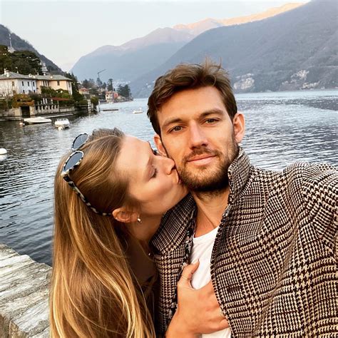 Magic Mike Star Alex Pettyfer And Model Toni Garrn Are Married Pic