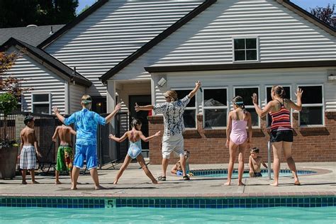 end of summer pool party tips from aqua fun pools agua fun inground pools