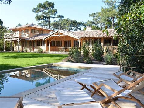 De ses débuts jusqu'à ses projets à venir. Cap Ferret villa rental | Maison immobilier, Maison de ...