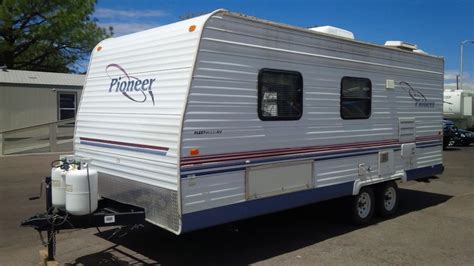 2004 Fleetwood Pioneer Travel Trailers Floor Plans