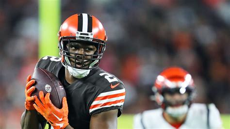 5 College Football Programs With Most Alums On Nfl Rosters