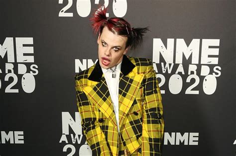 Nobody loves me at all … 🖤 watch the latest video from yungblud (@yungblud). Yungblud announces plan to release new album in August 2020