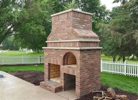 Outdoor Fireplace And Wood Fired Pizza Oven By Brickwood Ovens Outdoor