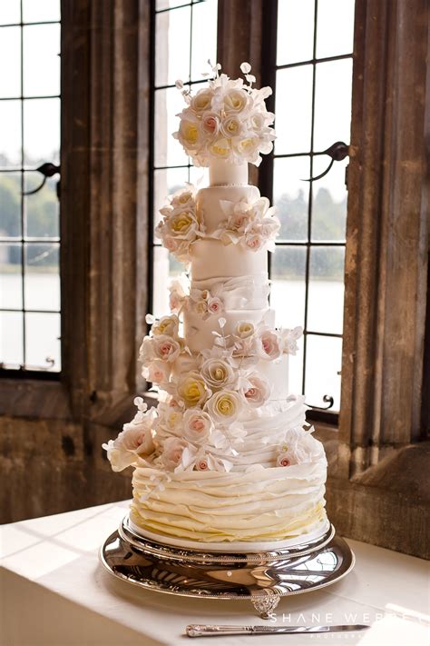 Bespoke Wedding Cakes Hall Of Cakes
