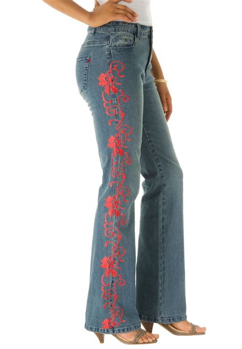 gorgeous embroidery along the frontlegs these jeans have bootcut fit a beautiful embroidery