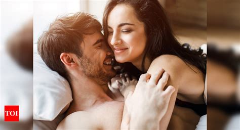 Study Couples Have More Sex When Women Initiate Sex Times Of India