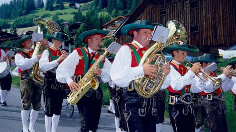 Culture Art And Music In Val Gardena