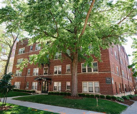 Browse our photos and check out our amazing amenities! Find your perfect Milwaukee apartment here - Shoreline ...