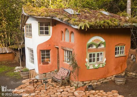 Natural Home Building 10 Homes Built By The Earth Cob House Plans