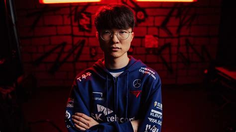 T1 Faker Reveals An Arm Injury Is Affecting His Ability To Play Dexerto