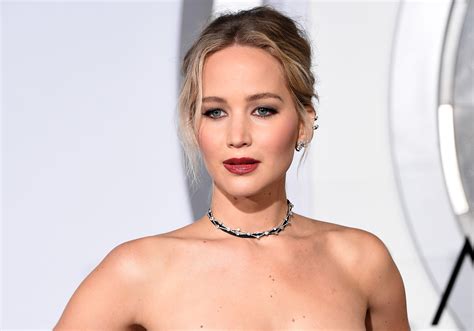 Jennifer Lawrence Bj