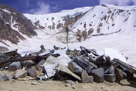 Cincuenta Años De La Tragedia De Los Andes La Vida Luego De La Montaña
