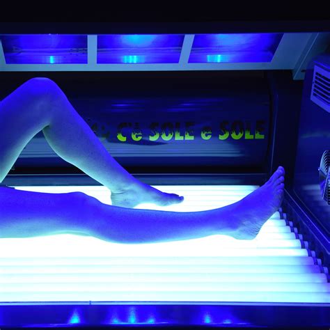 How Indoor Tanning Leads To Skin Cancer Teen Vogue
