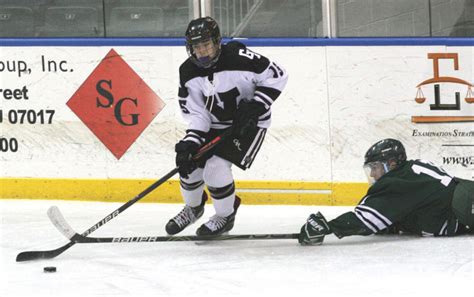 Veronaglen Ridge Ice Hockey Team Piles Up More Wins Sits Atop Kelly