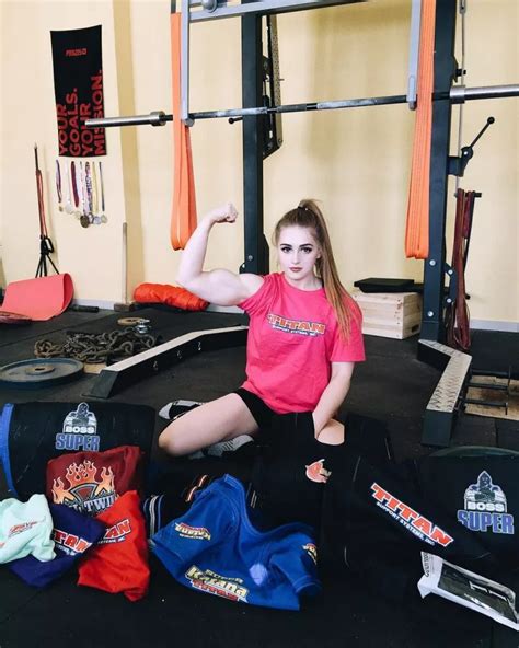 Muscle Barbie The Beautiful Russian Bodybuilder Julia Vins Who Will Surely Steal Your Heart