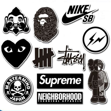Street Fashion Brand Sticker Pack Desain Logo Stiker Desain