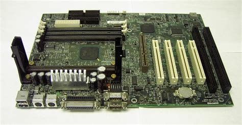 164483 001 010582 101 Compaq 164483 001 Slot 1 Motherboard