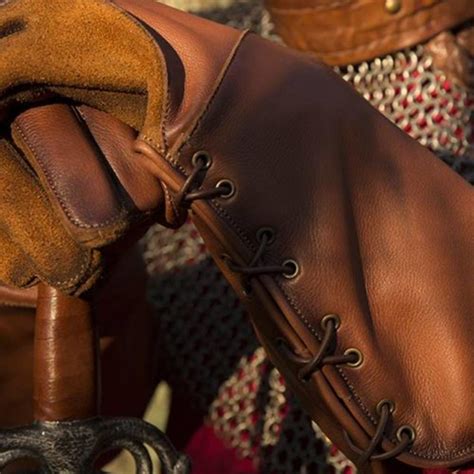 Leather medieval gloves, brown - CelticWebMerchant.com