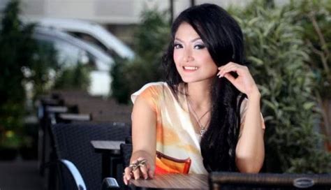 Kumpulan Foto Hot Siti Badriah Bugil Tanpa Busana Portal Skandal And Selebritis