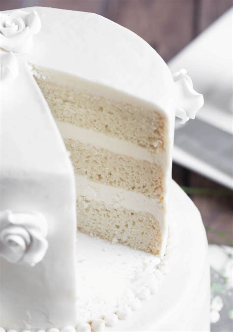 This eggless vanilla cake is soft, moist and very delicious. Vegan Vanilla Wedding Cake (Full tutorial!) - The Vegan 8