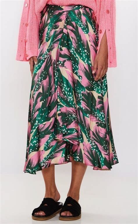 Pin By Claudia Neyra On Summer Tie Dye Skirt Fashion Women