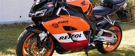 Το cbr 1000rr έχει αποδείξει ότι ήταν μια πολύ καλή πλατφόρμα πειραματισμών με την ιπποδύναμη του κινητήρα, καθώς δεν αντιδρούσε με προβλήματα στην οποιαδήποτε αύξηση. Honda CBR 1000 RR - 2004 - Til salg Ren handel Fast ...