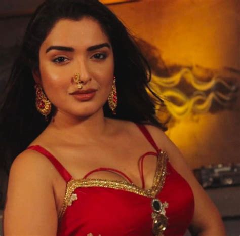 Oye Bollywood News Hub Look Ethereal In Nose Ring Amrapali Dubey