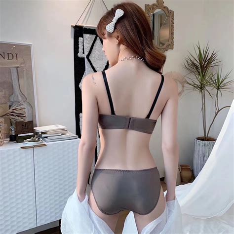 Hot Sexi Girls Embroidery Seamless Women Underwear Push Up Net Bra