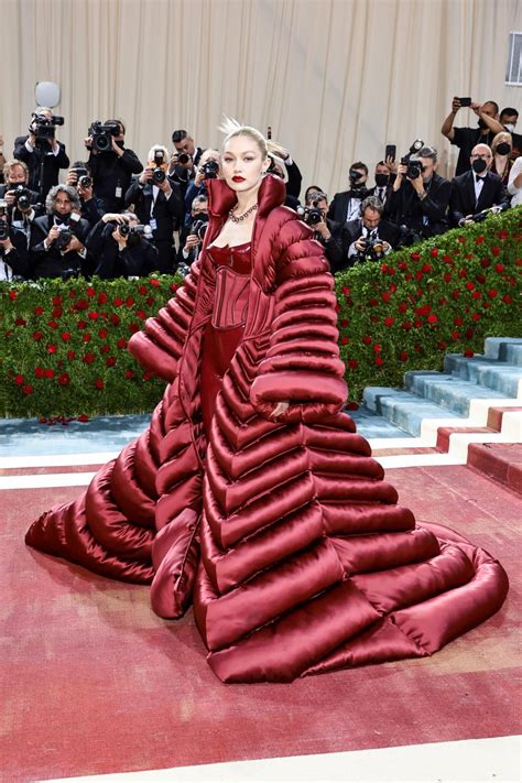 Gigi Hadid Wears Versace Puffer On Met Gala 2022 Red Carpet