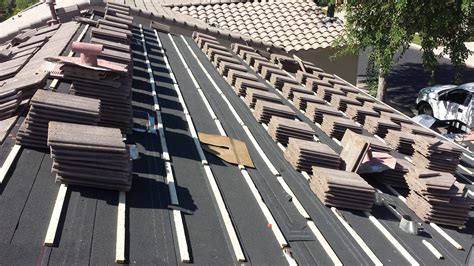 Flat Concrete Tiles This Roof Has Had An Randr Where The Existing Tiles